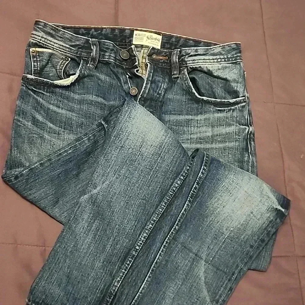 The Stronghold Relaxed Tapered Button Fly Dark Wash Jeans Men's Size 30x32